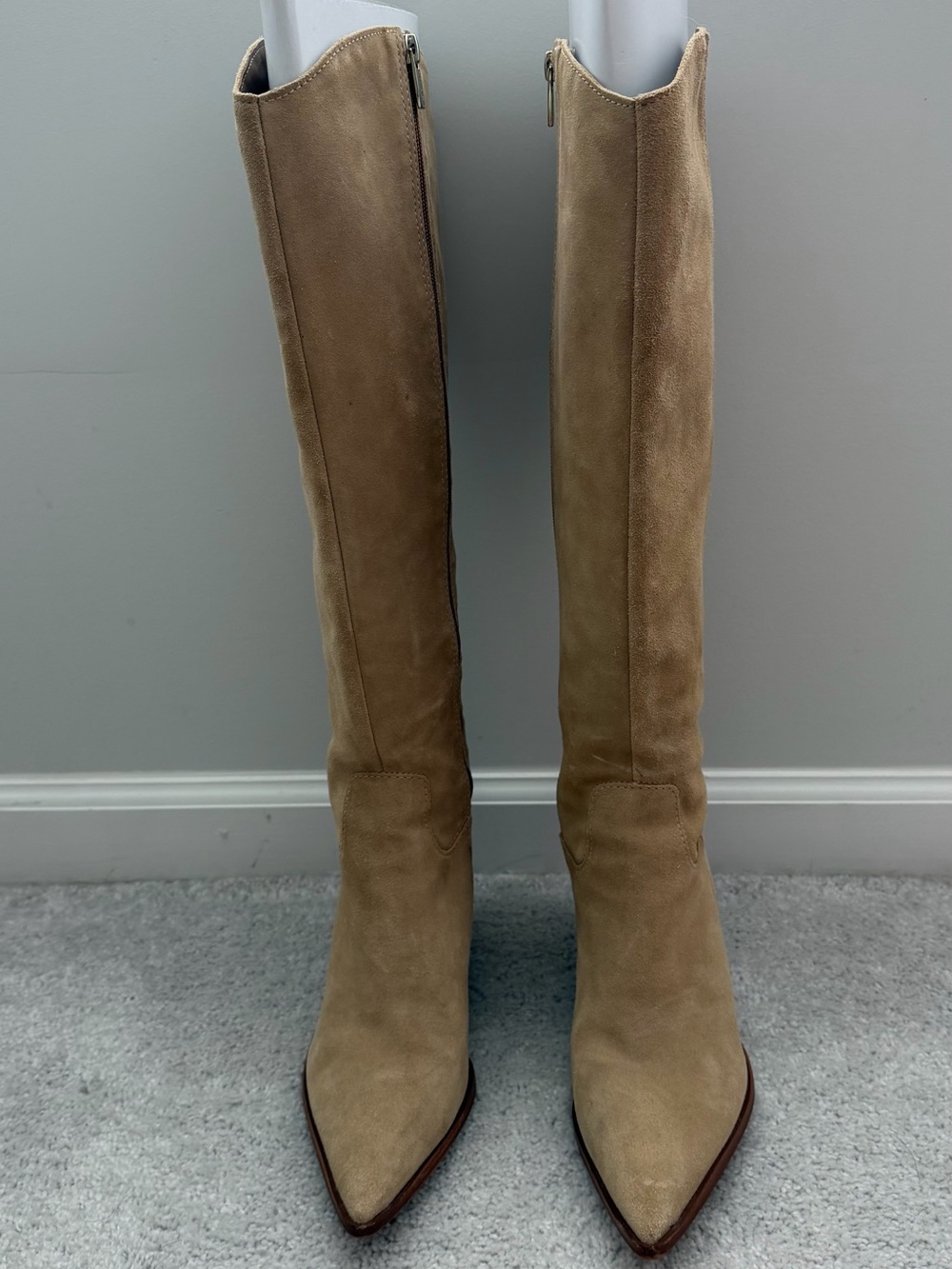 Vince Camuto Oyennda Tortilla Wide Calf Suede Knee-High Boots 9.5 - Picture 5 of 6